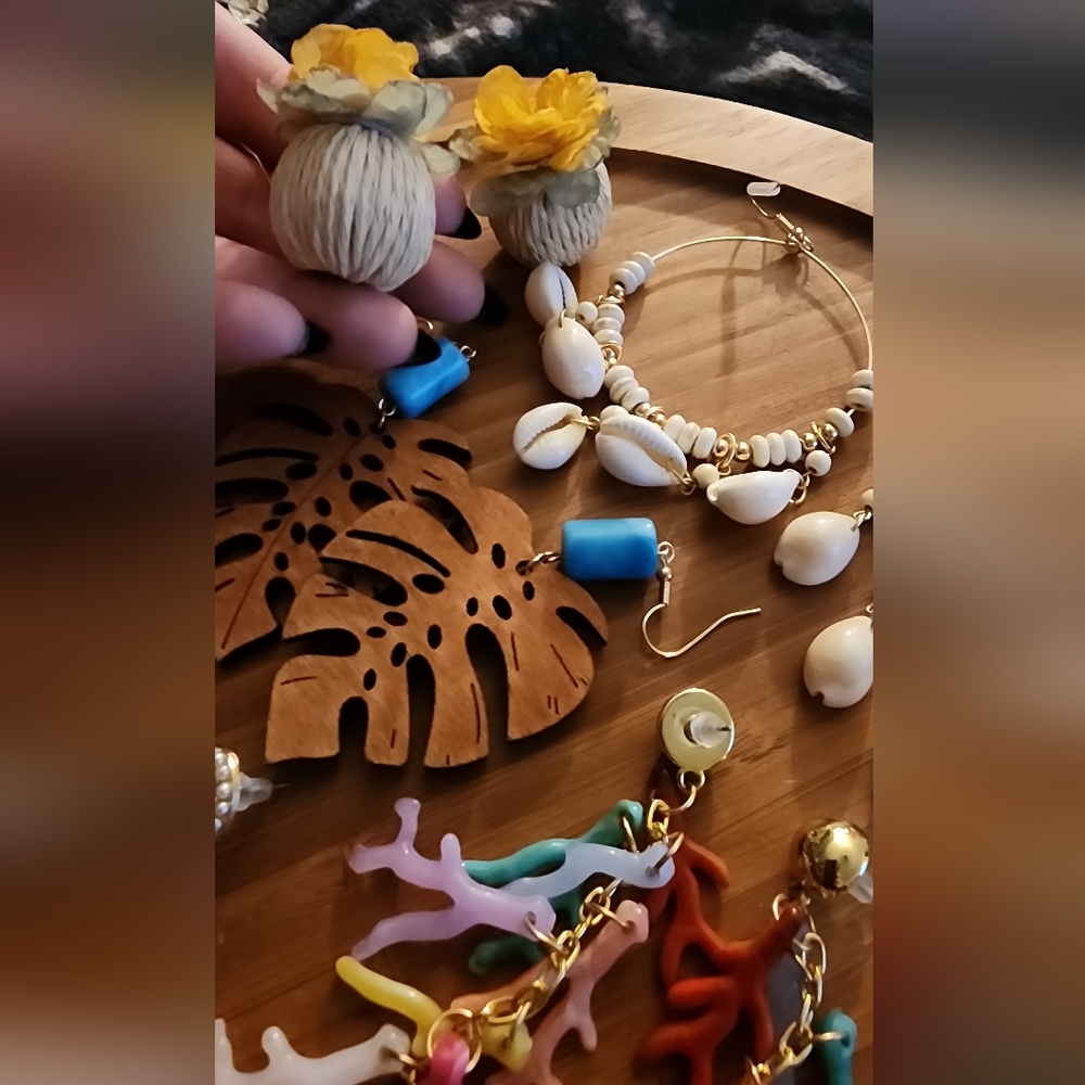 Boho Earring Bundle - image 3